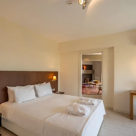 Med-Inn Hotel Gulluk Exterior photo