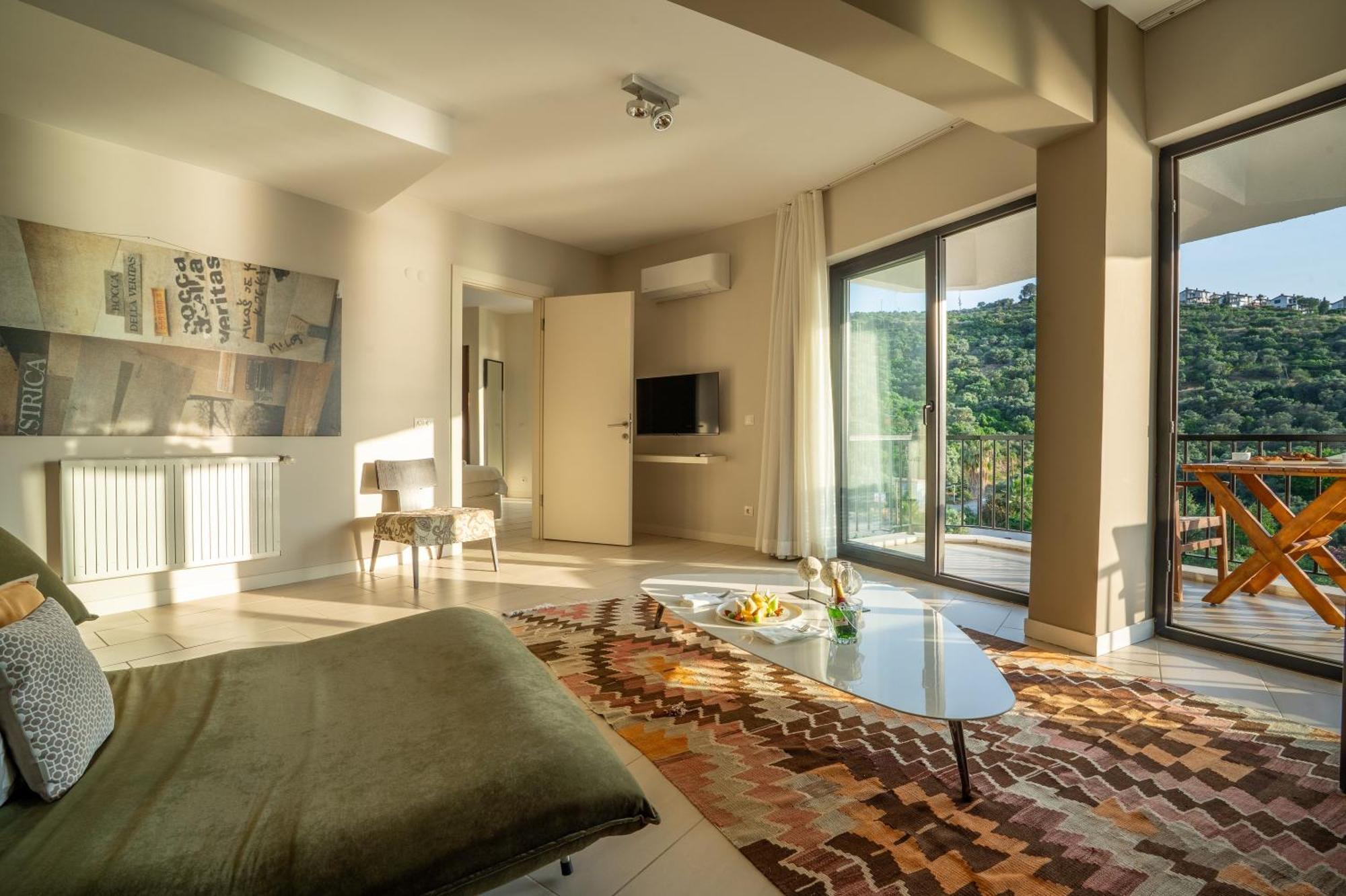 Med-inn Otel 4*